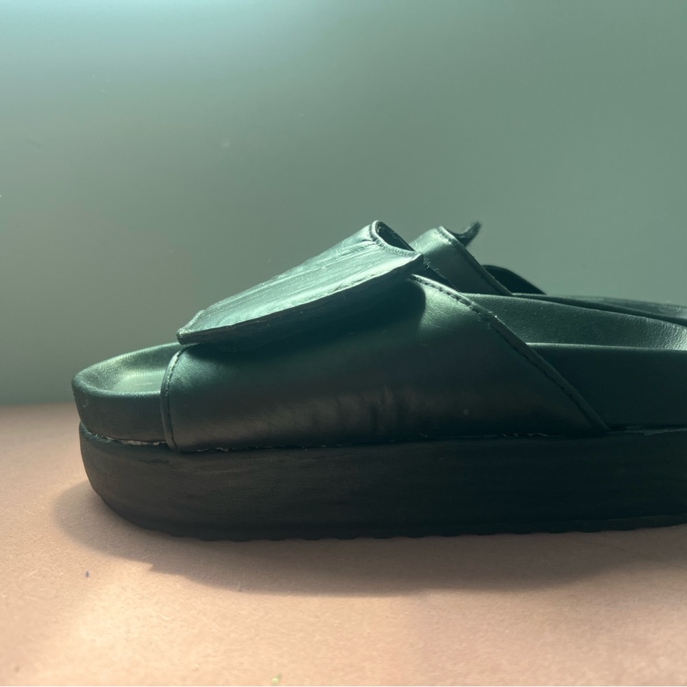 Women's Black Platform Slide Sandals